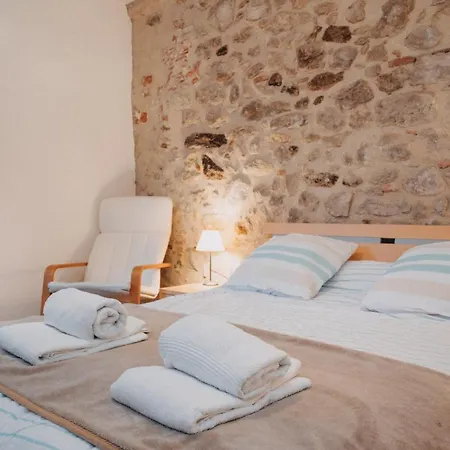 Nyaraló Le Refuge Du Clocher *